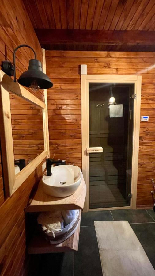 Panurlawoodenhouse Ozel Havuz& Sauna Mavi المظهر الخارجي الصورة