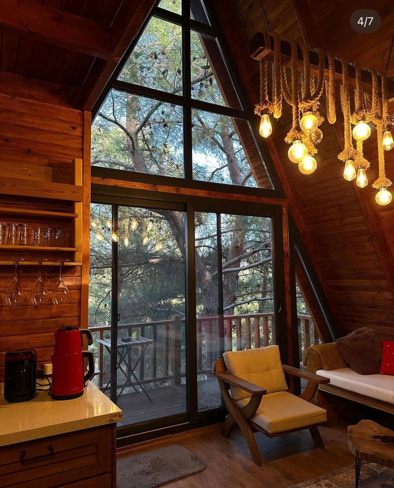 Panurlawoodenhouse Oezel Havuz& Sauna Mavi المظهر الخارجي الصورة